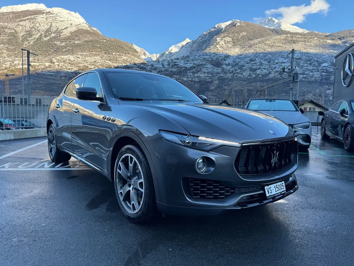 MASERATI Levante S — zdjęcie 2