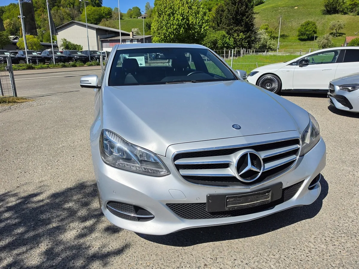MERCEDES-BENZ E 200 CDI — zdjęcie 4