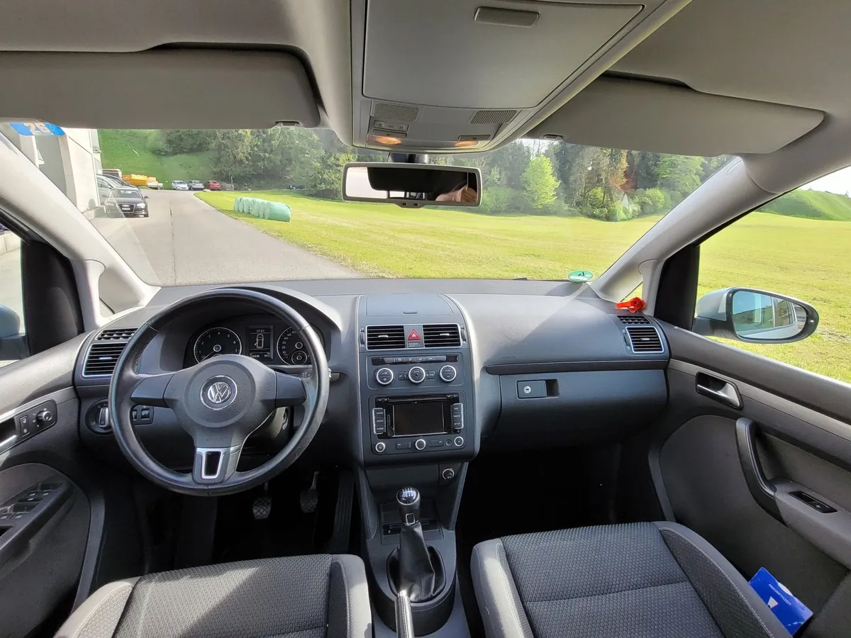 VW Touran — zdjęcie 11