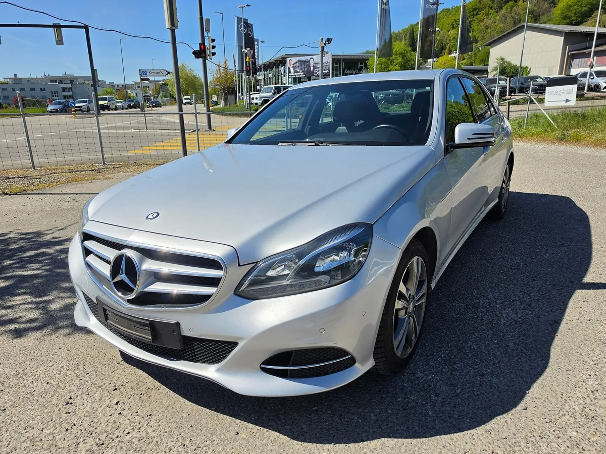 MERCEDES-BENZ E 200 CDI — zdjęcie 2