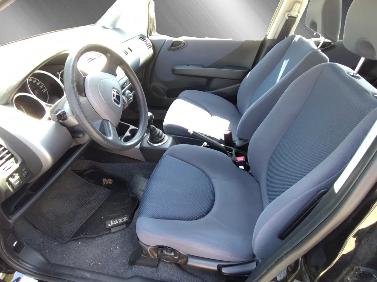 HONDA Jazz 1.4 LS — zdjęcie 8