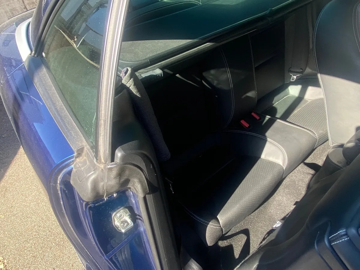PEUGEOT 207 CC 1.6i Turbo — zdjęcie 13
