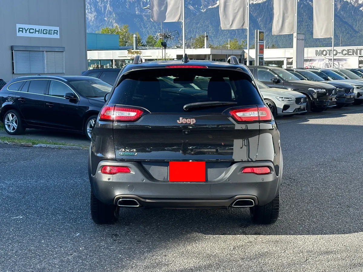 JEEP Cherokee 2.2 TD — zdjęcie 2