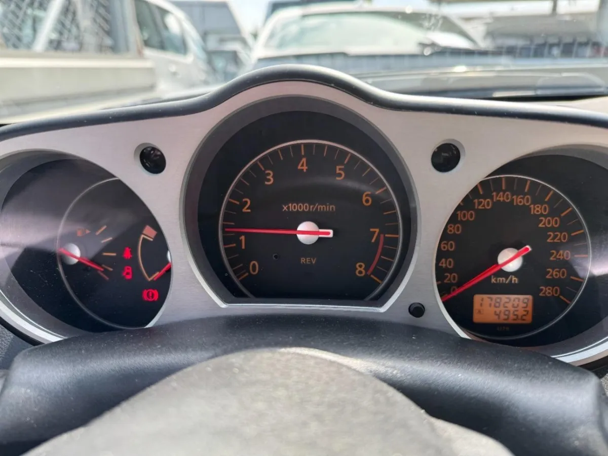 NISSAN 350 Z Roadster, 300 PS — zdjęcie 8