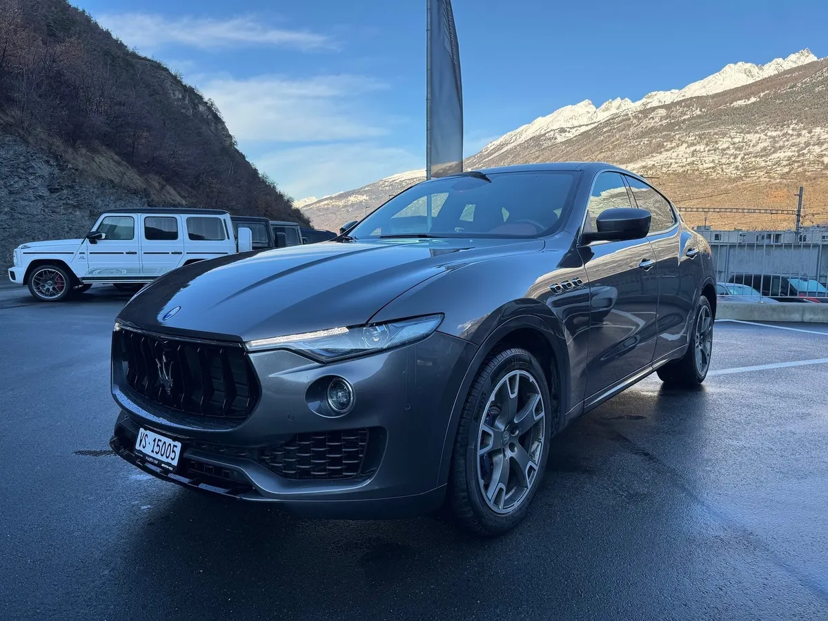 MASERATI Levante S — zdjęcie 4