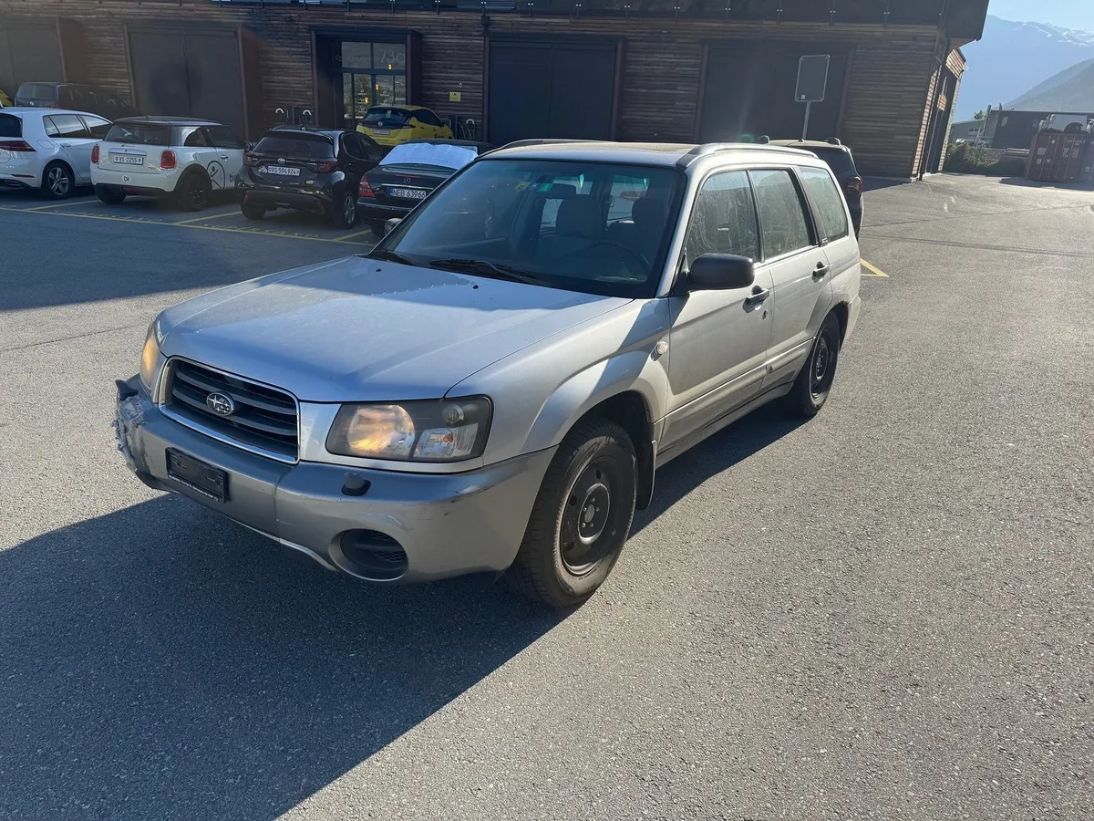 SUBARU Forester 2.0 4WD — zdjęcie 5