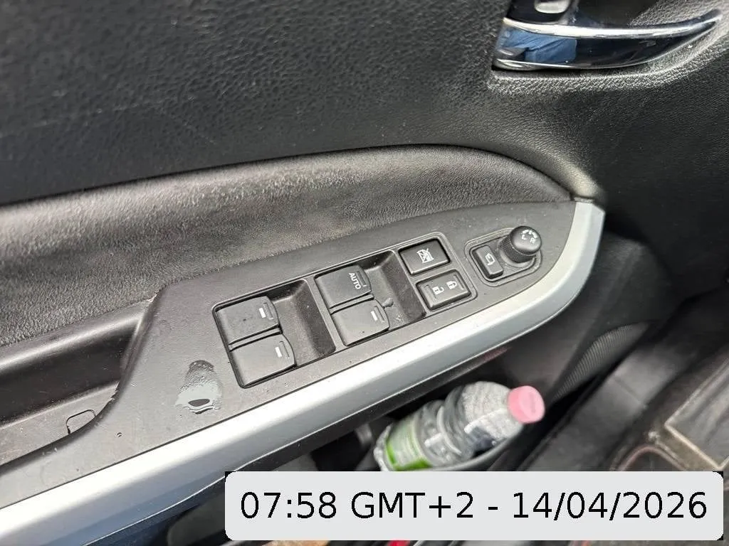 Suzuki Vitara Sergio Cellano Top, 140 HP — zdjęcie 12