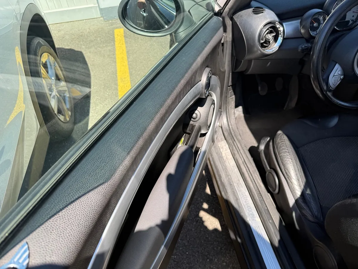MINI Cooper Cabrio — zdjęcie 7