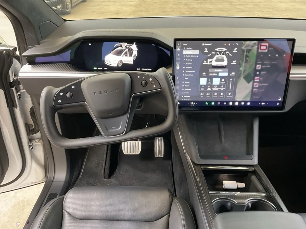 TESLA Model X — zdjęcie 5