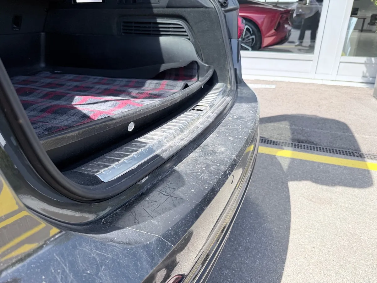 AUDI A6 AV 45 TDI qu. — zdjęcie 6