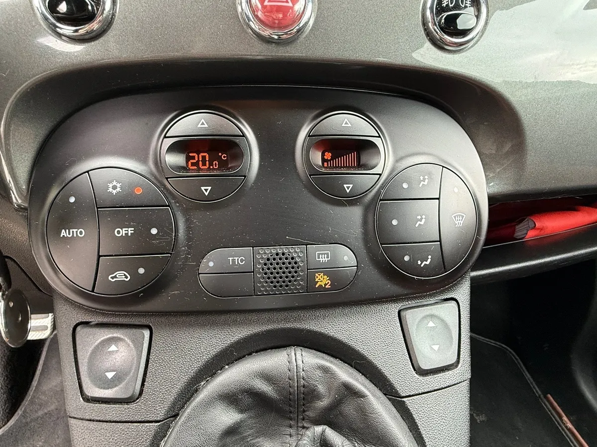 FIAT 500 1.4 Abarth — zdjęcie 11