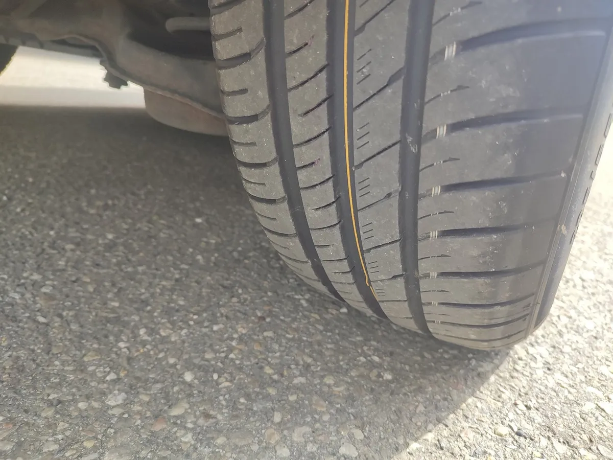 FORD Focus 1.0 SCTi — zdjęcie 13