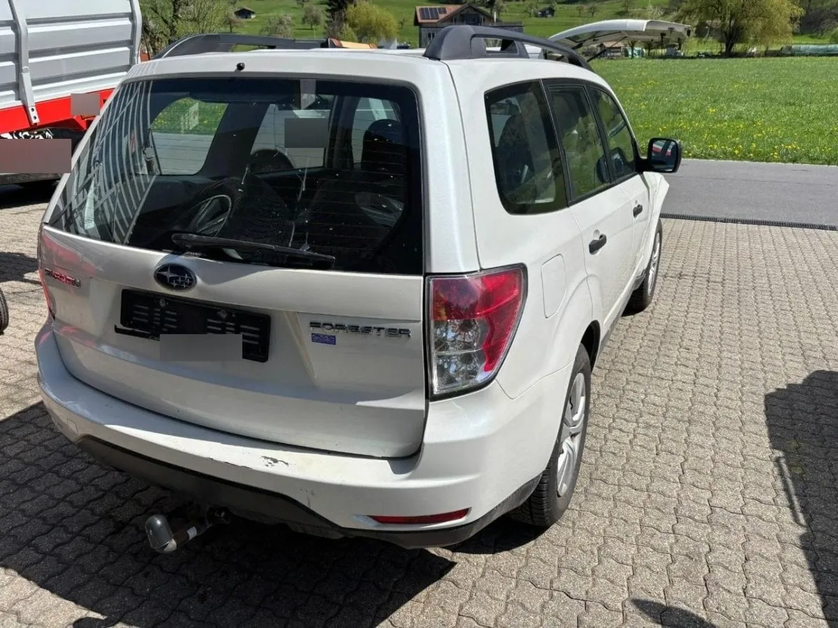 SUBARU Forester 2.0X Swiss, 150 HP — zdjęcie 3