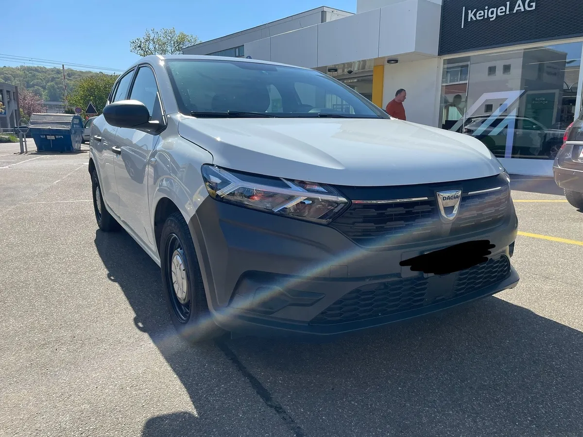 DACIA Sandero — zdjęcie 8