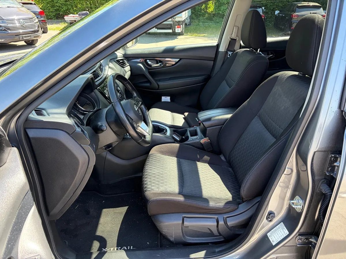 NISSAN X-Trail — zdjęcie 8