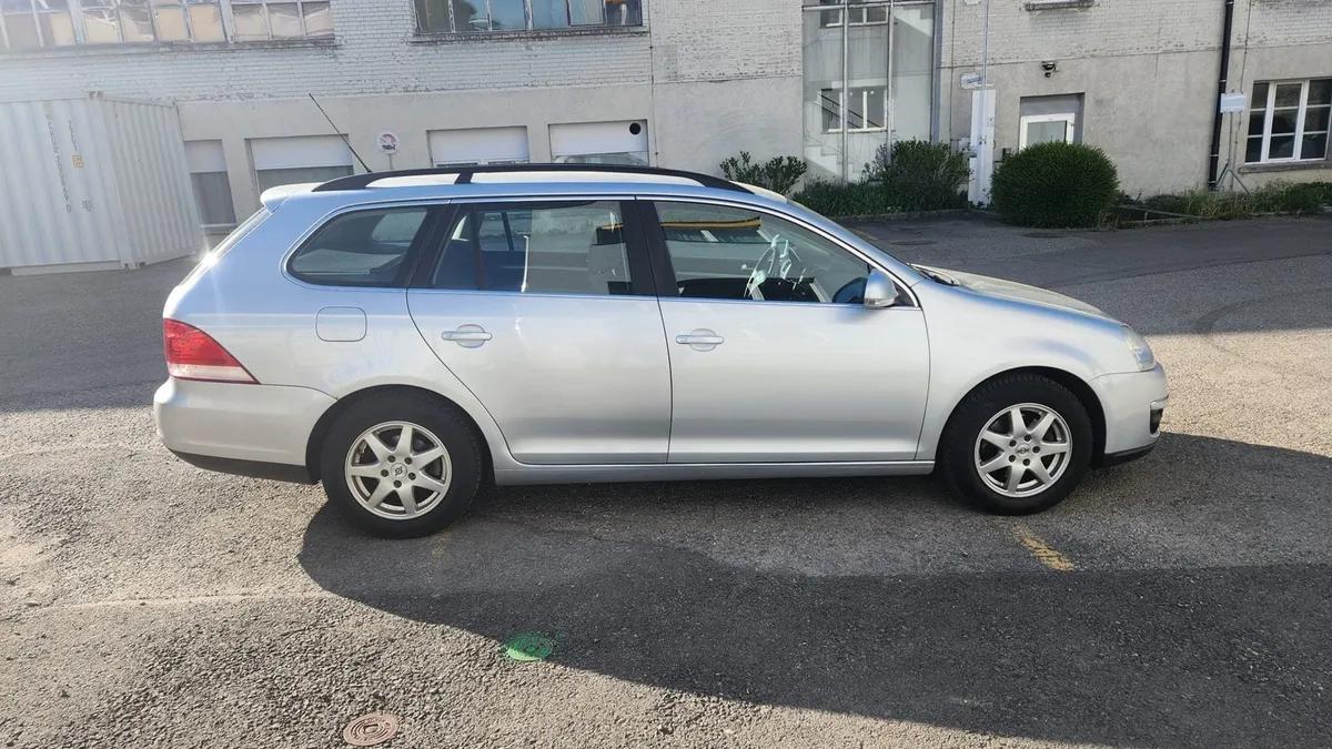 VW GOLF VAR. 1.4TSI — zdjęcie 6