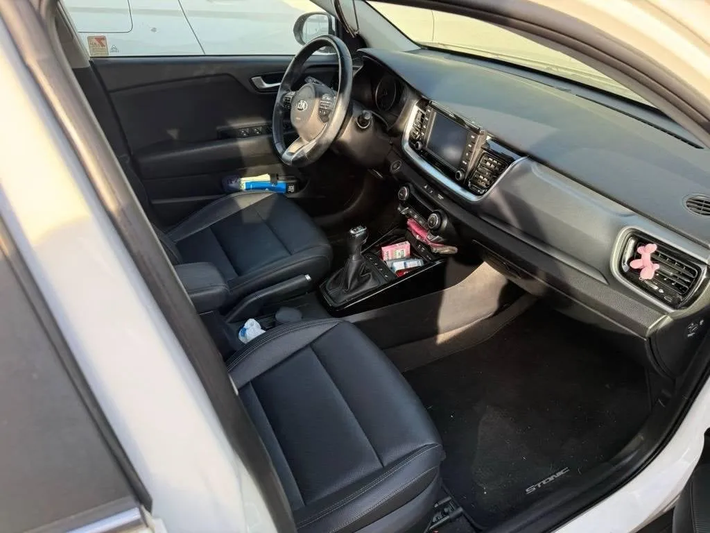 KIA Stonic 1.0 T-GDi, 120 HP — zdjęcie 11