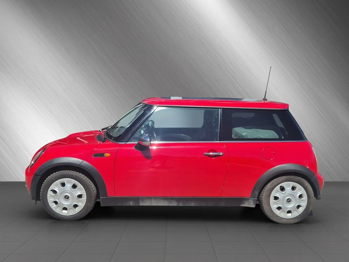 MINI One — zdjęcie 2