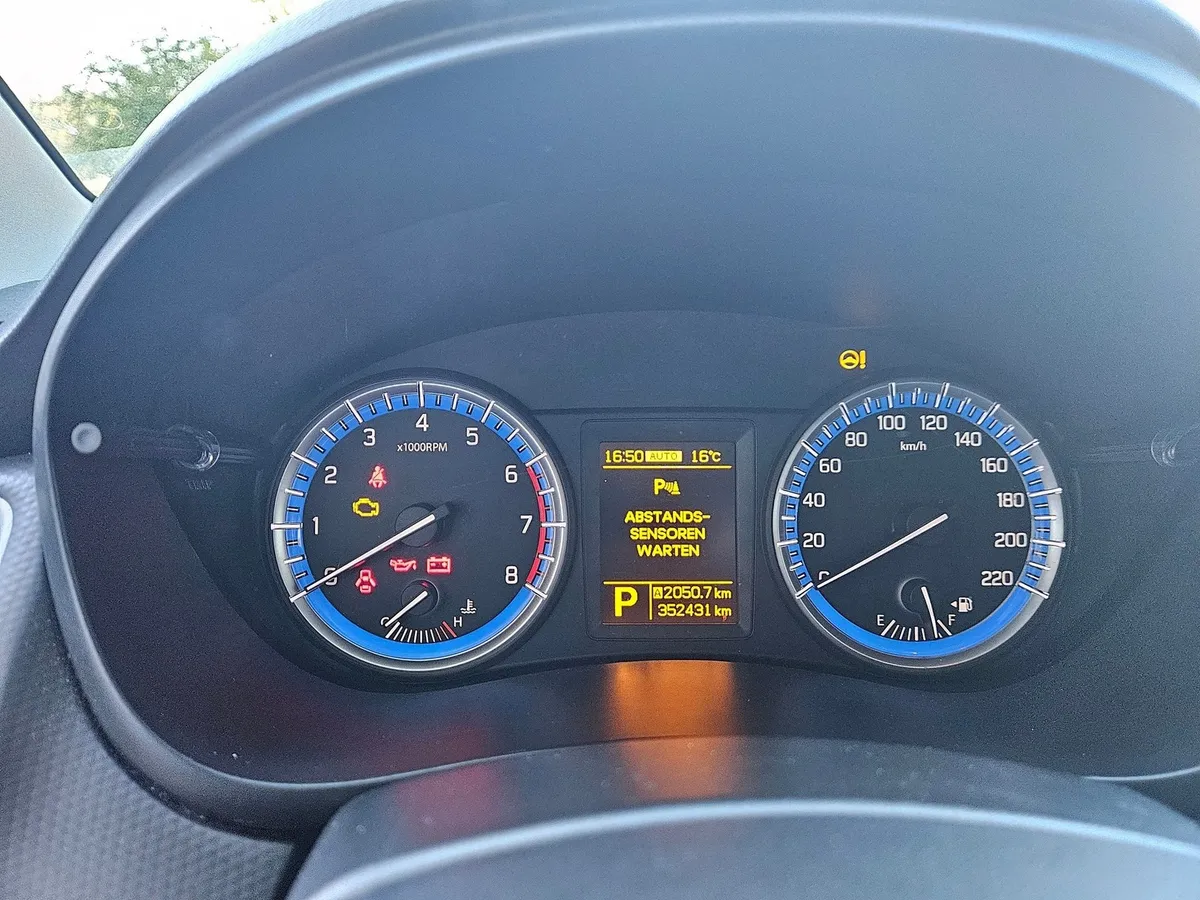 SUZUKI SX4S-CROSS1.6 4WD — zdjęcie 10