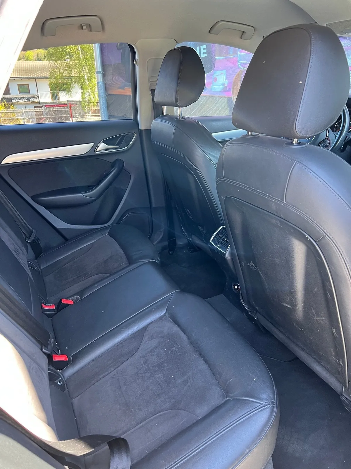 AUDI Q3 2.0TDI quattro — zdjęcie 8