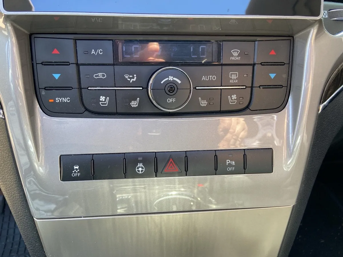 JEEP Grand Cherokee 3.0 CRD Overland — zdjęcie 13
