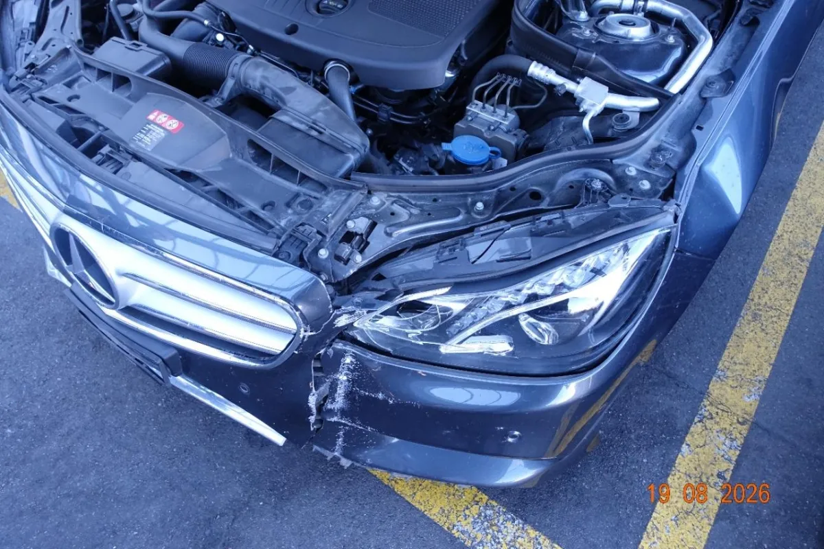 Mercedes-Benz E-Klasse E 250 CDI 4MATIC, 204 PS — zdjęcie 12
