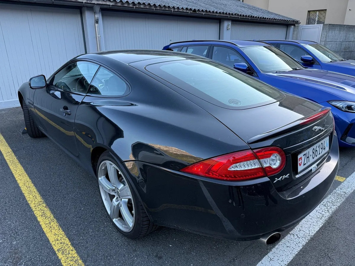 JAGUAR XK 5.0L Coupé — zdjęcie 2