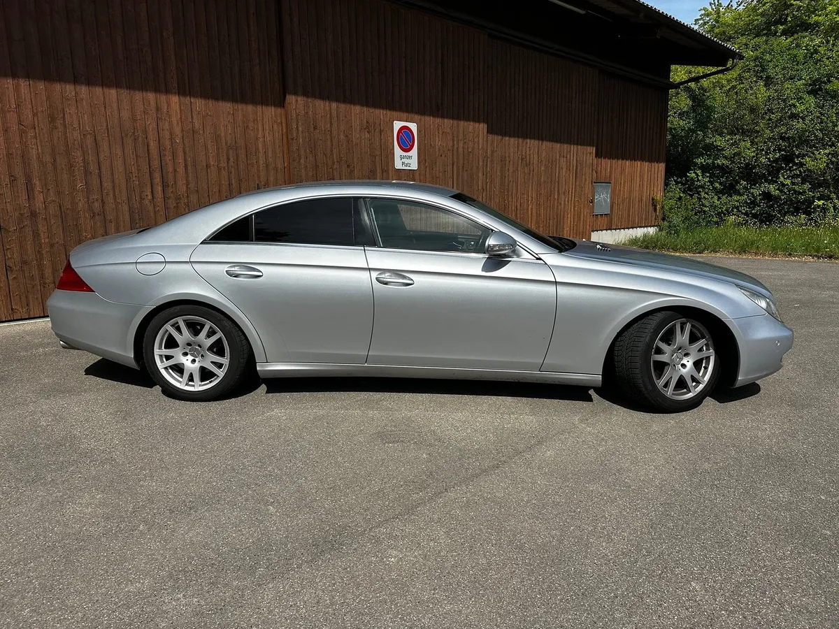 MERCEDES-BENZ CLS 350 — zdjęcie 4