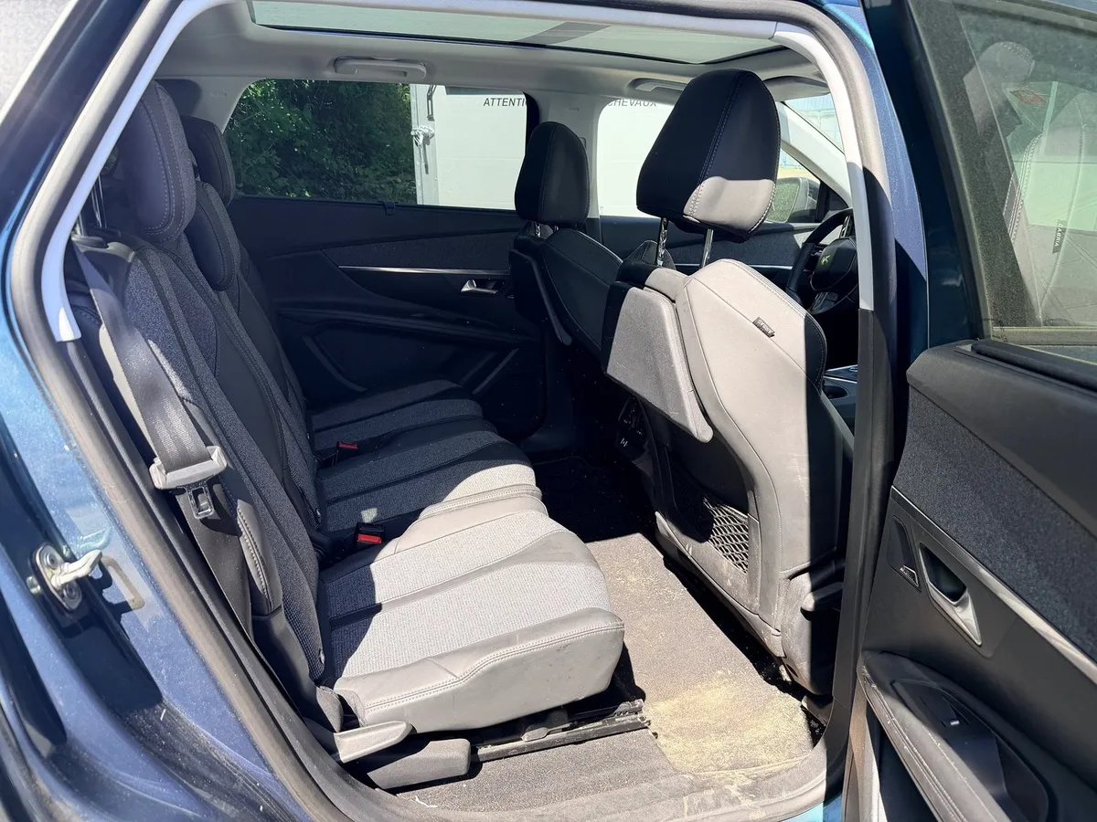 PEUGEOT 5008 1.2i STT — zdjęcie 5