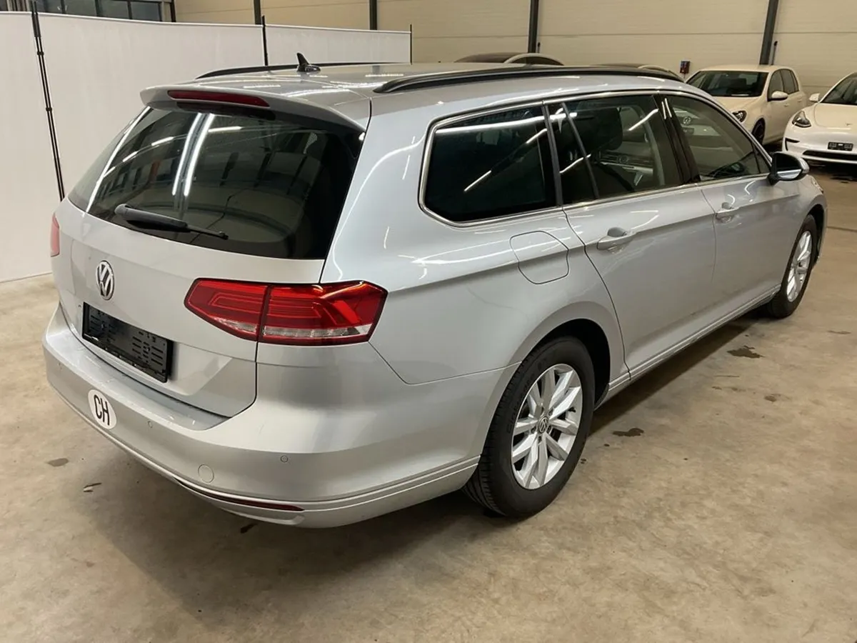 VW Passat V 1.6TDI — zdjęcie 2