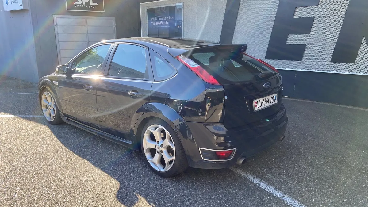 FORD Focus ST — zdjęcie 4