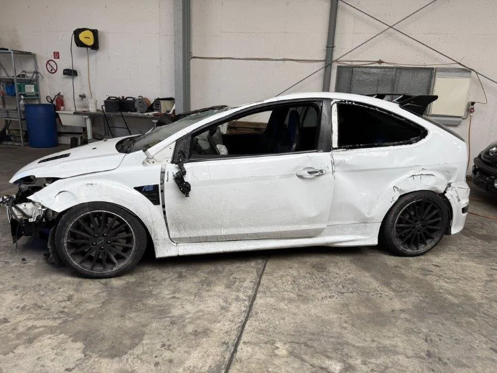 FORD Focus 2.5i Turbo RS, 305 HP — zdjęcie 5