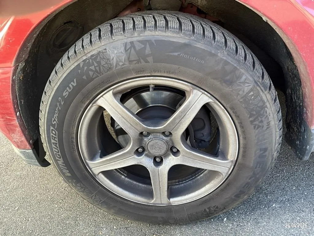 Dodge Nitro SXT 2.8, 177 HP — zdjęcie 15