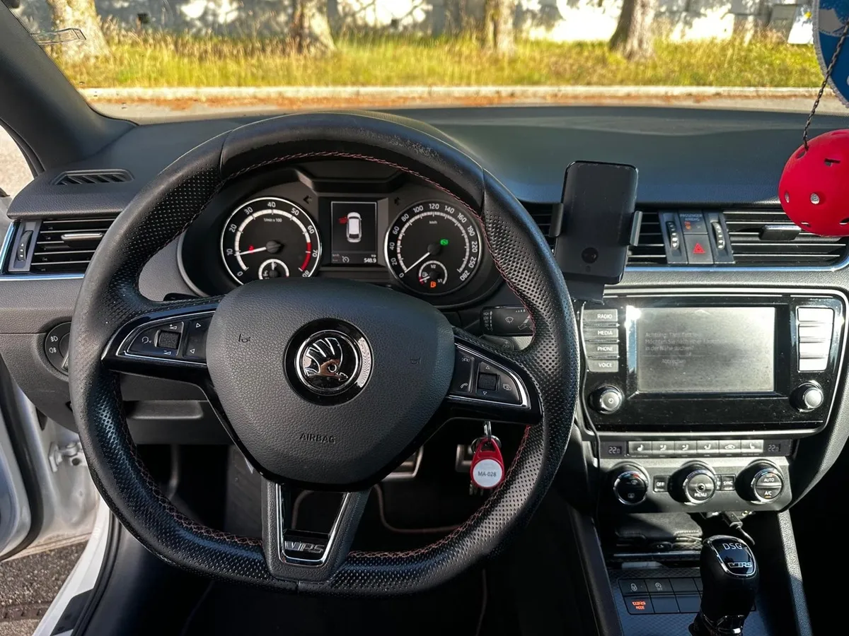 SKODA Octavia Combi RS — zdjęcie 5