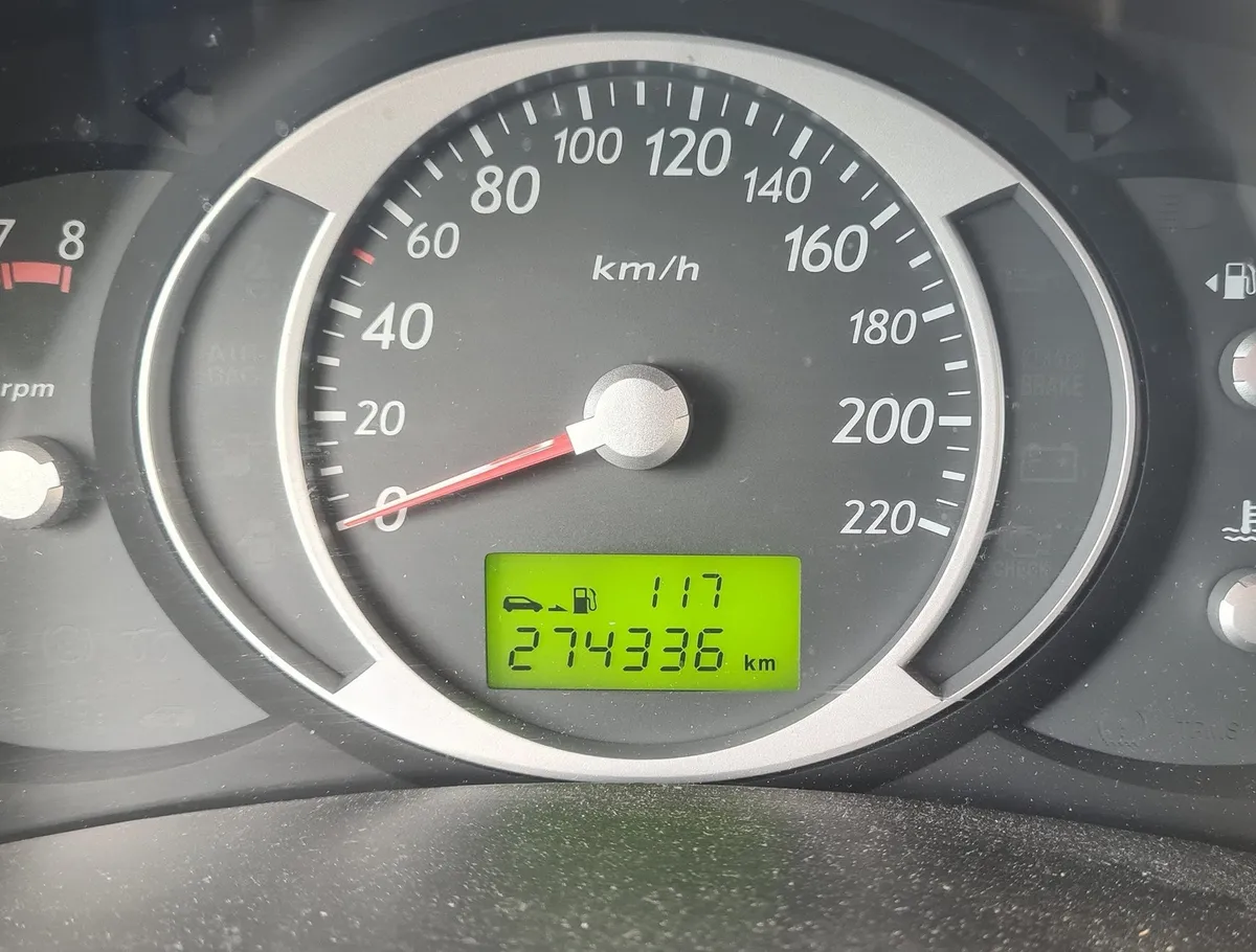 HYUNDAI Tucson 2.0 — zdjęcie 14