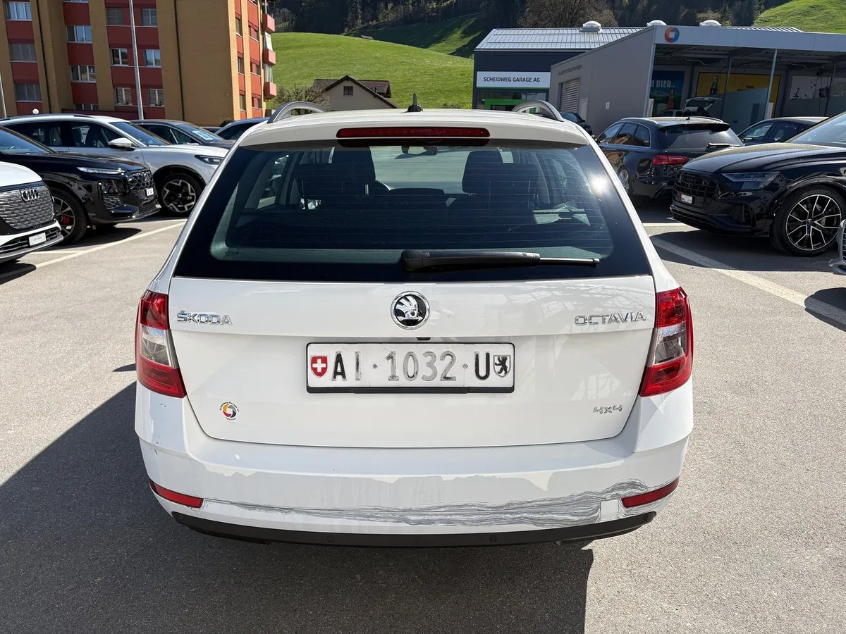 SKODA Octavia2.0TDI 4x4 — zdjęcie 9