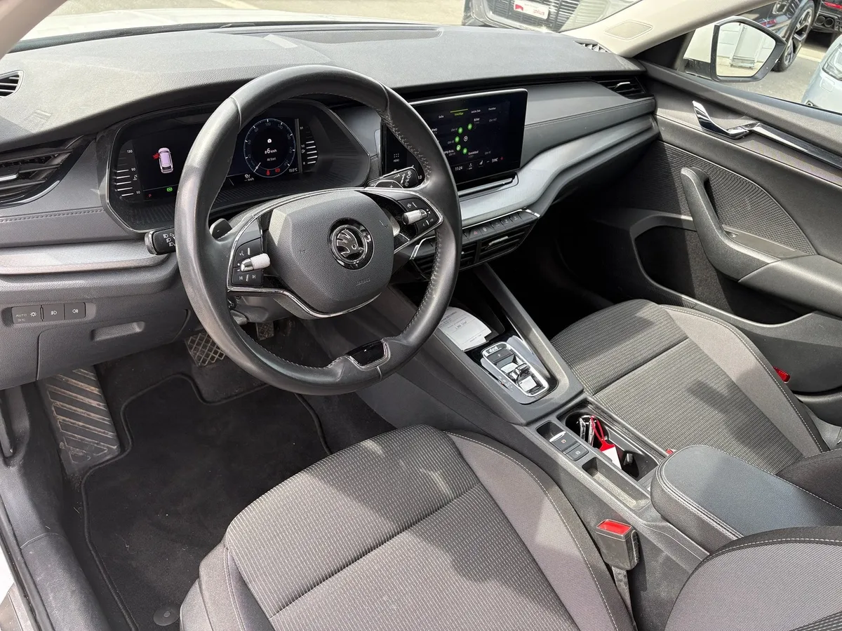 SKODA Octavia 2.0TDI4x4 — zdjęcie 10
