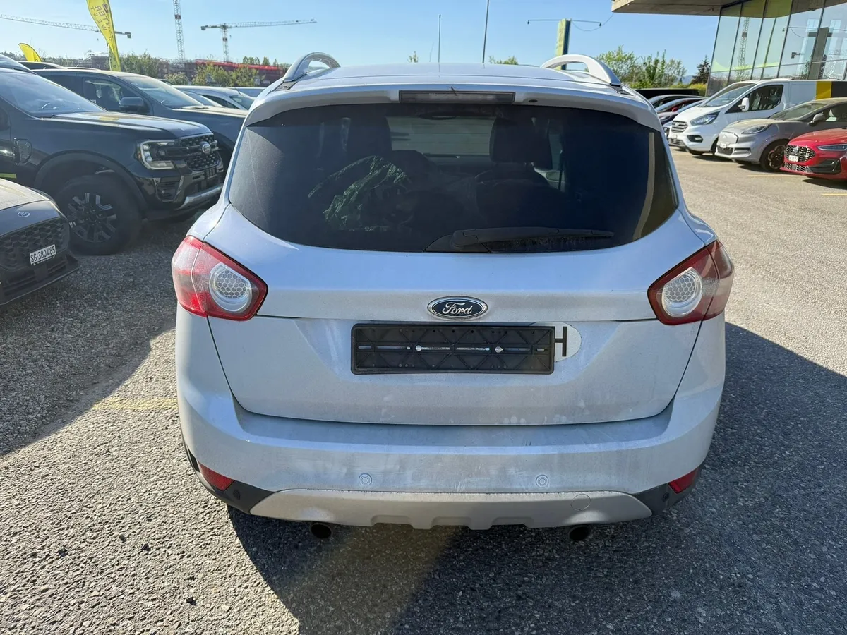 FORD Kuga 2.5 4x4 — zdjęcie 13