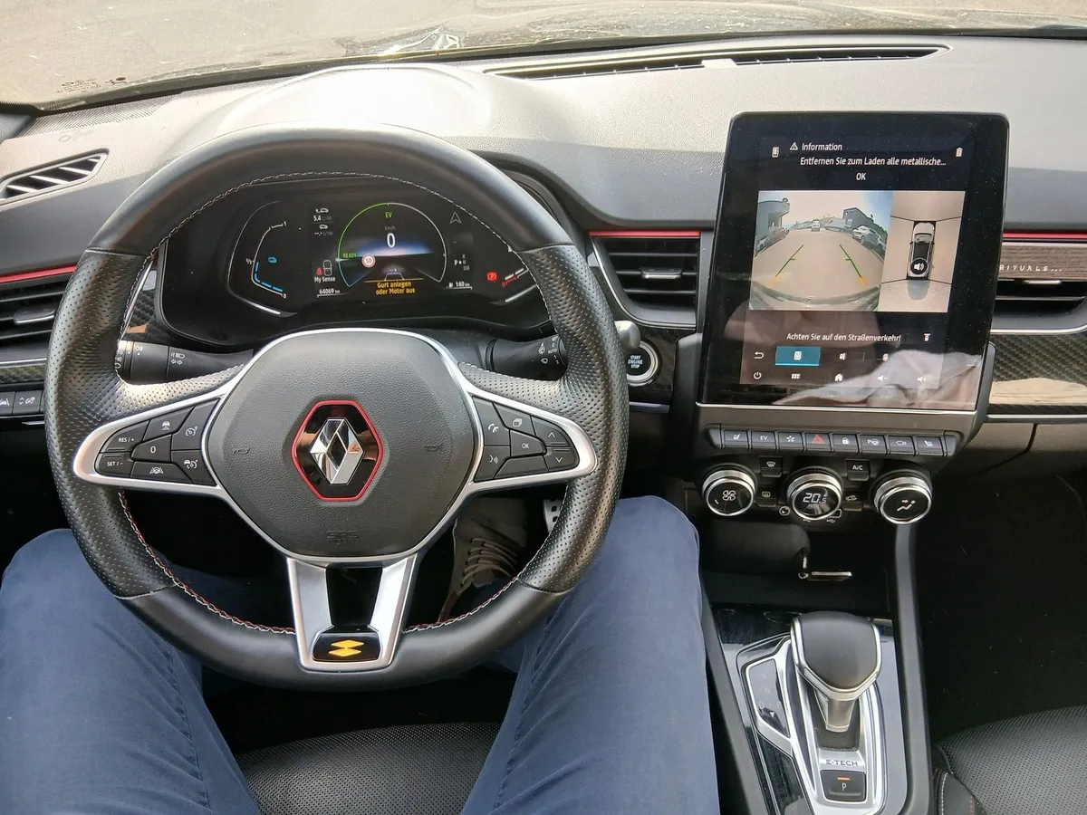 RENAULT Arkana E-TECH — zdjęcie 10