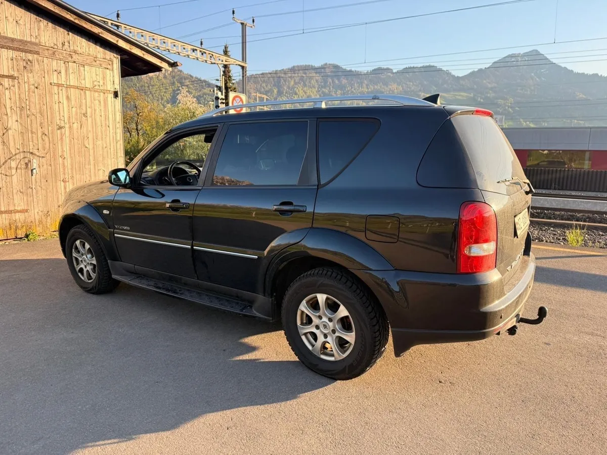 SSANGYONG Rexton RX 270XVT — zdjęcie 5