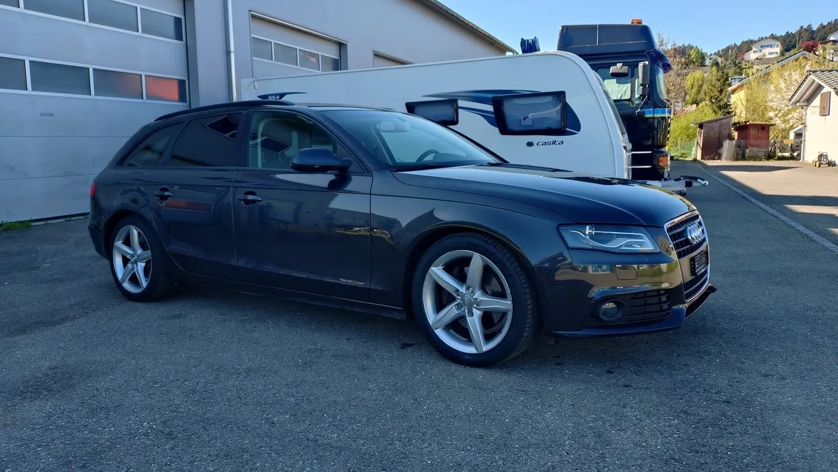 AUDI A4 Avant 2.0TFSI