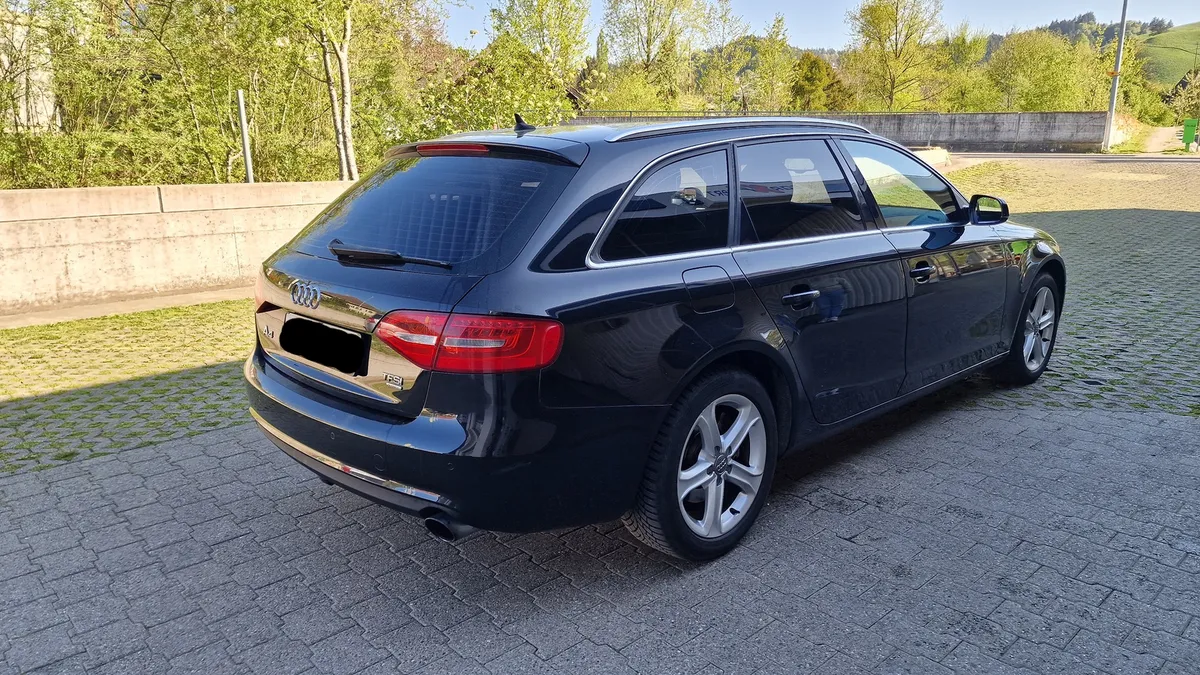 AUDI A4 Av. qu.2.0TFSI — zdjęcie 6
