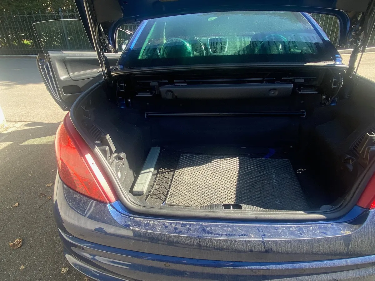 PEUGEOT 207 CC 1.6i Turbo — zdjęcie 11