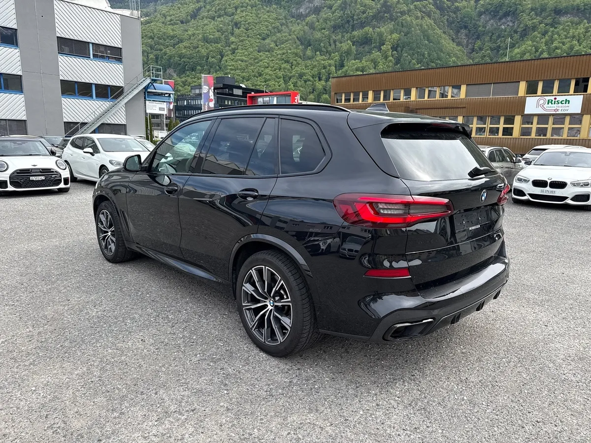 BMW X5 xDrive30d — zdjęcie 3
