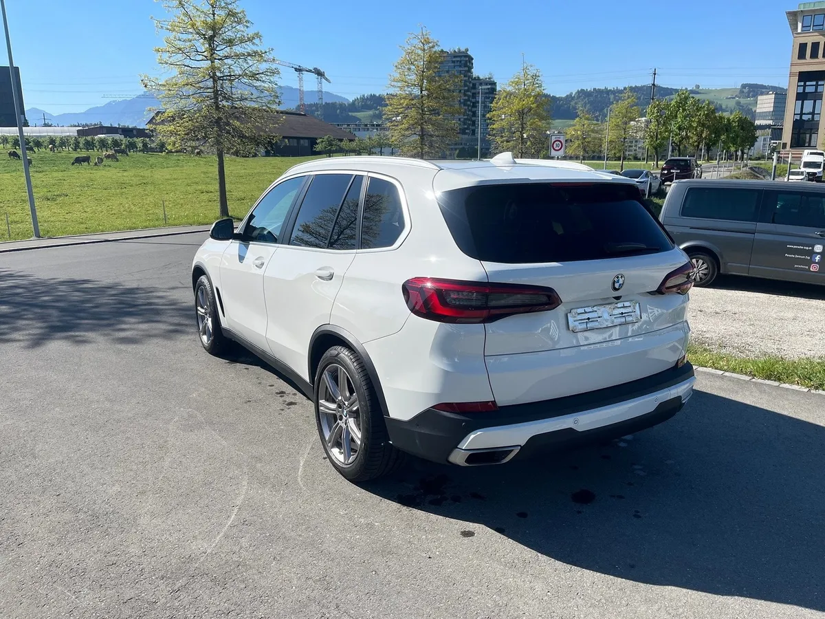 BMW X5 xDrive40d — zdjęcie 8