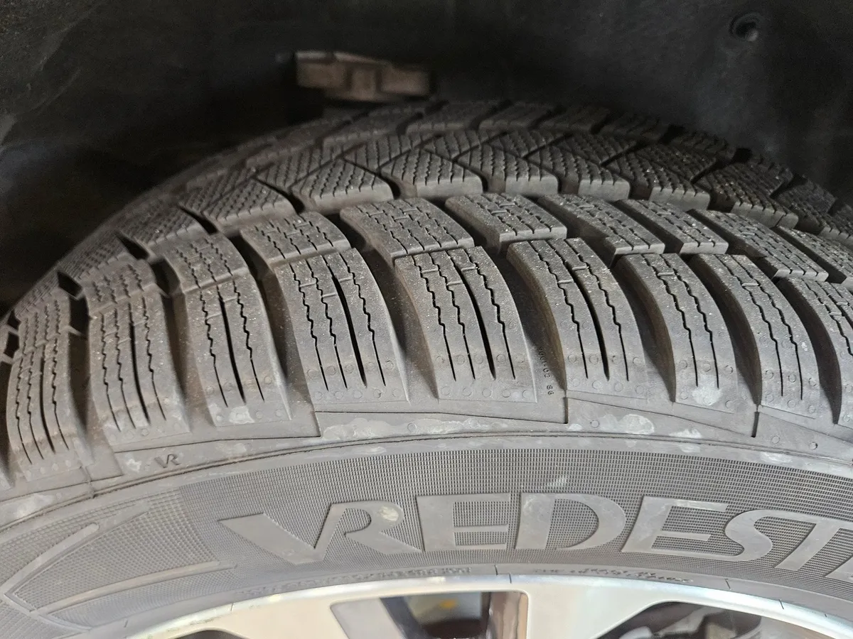 JEEP GrandCherokeePHEV — zdjęcie 13