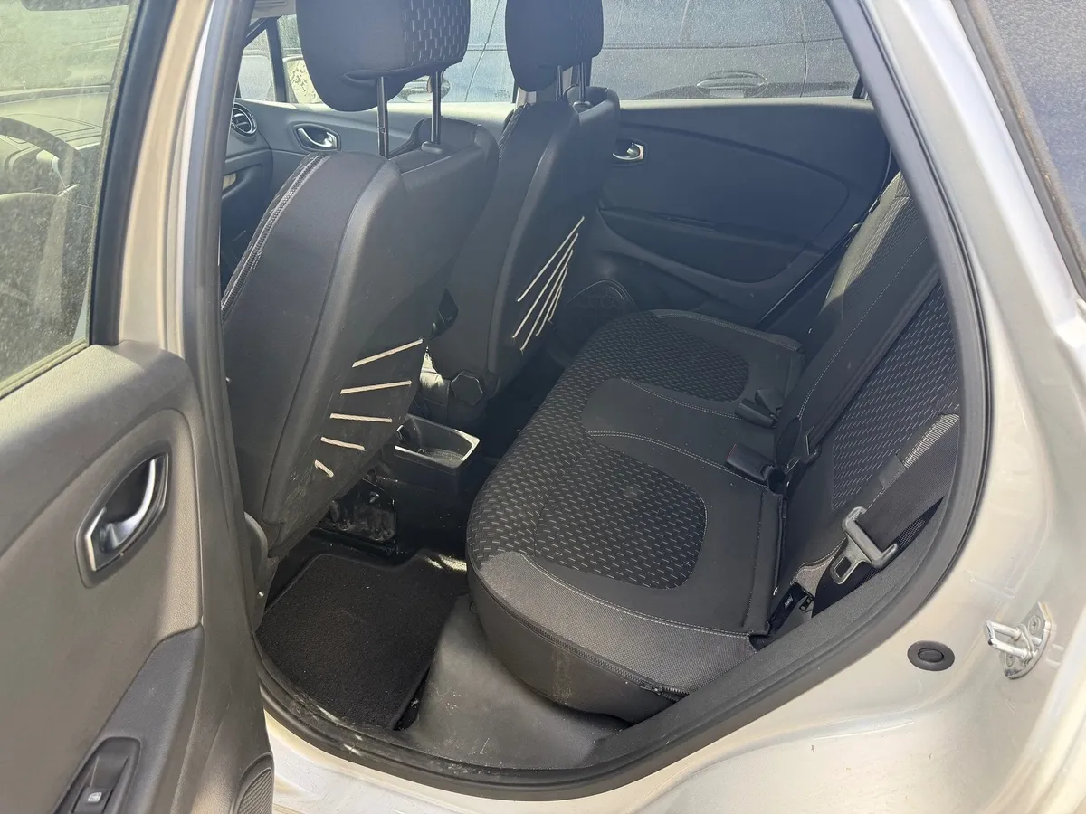 RENAULT Captur 130 — zdjęcie 10