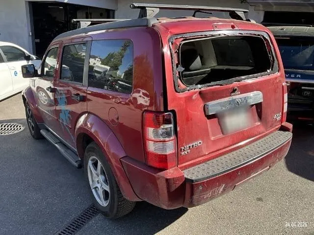 Dodge Nitro SXT 2.8, 177 HP