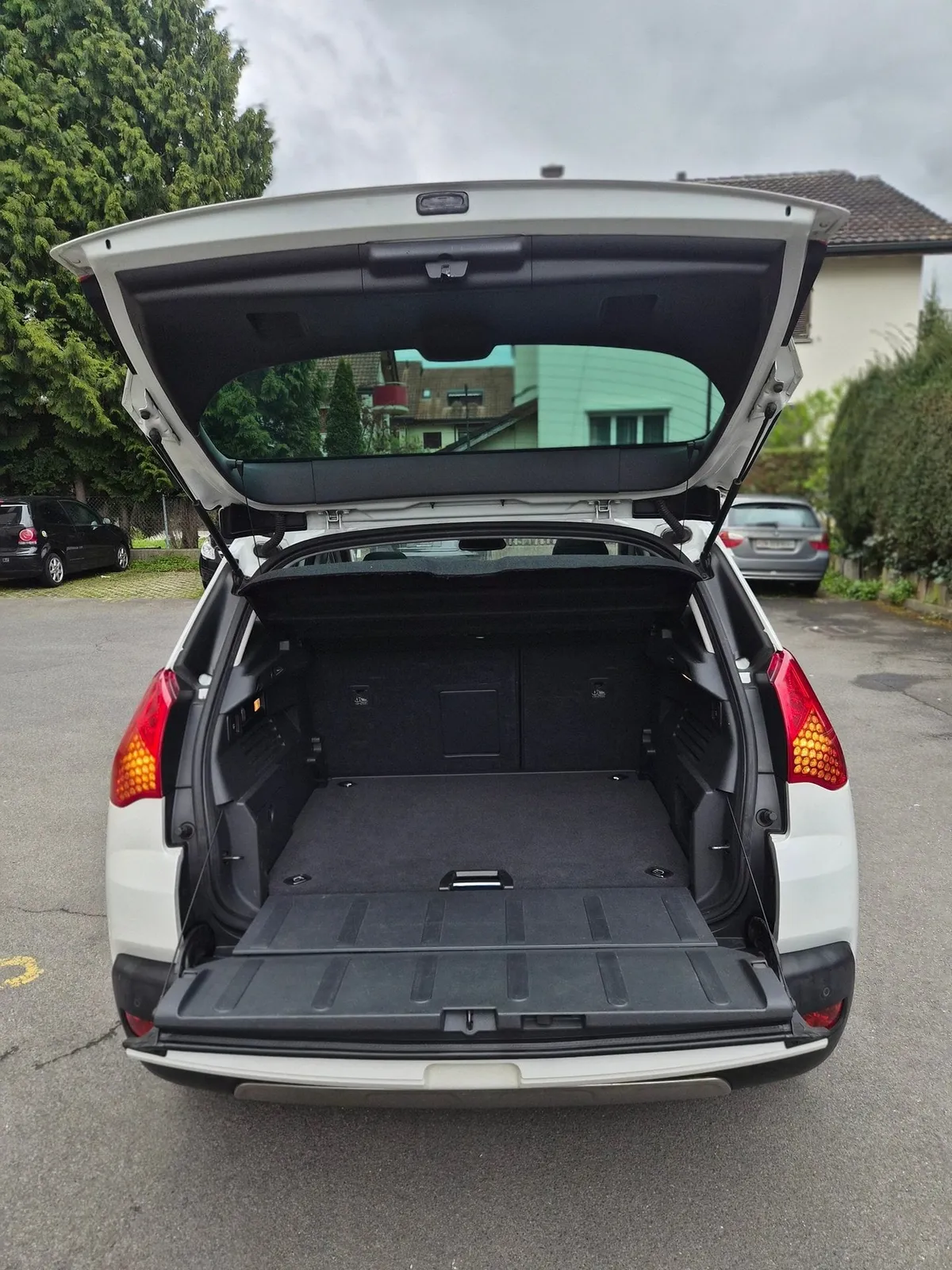 PEUGEOT 3008 — zdjęcie 6