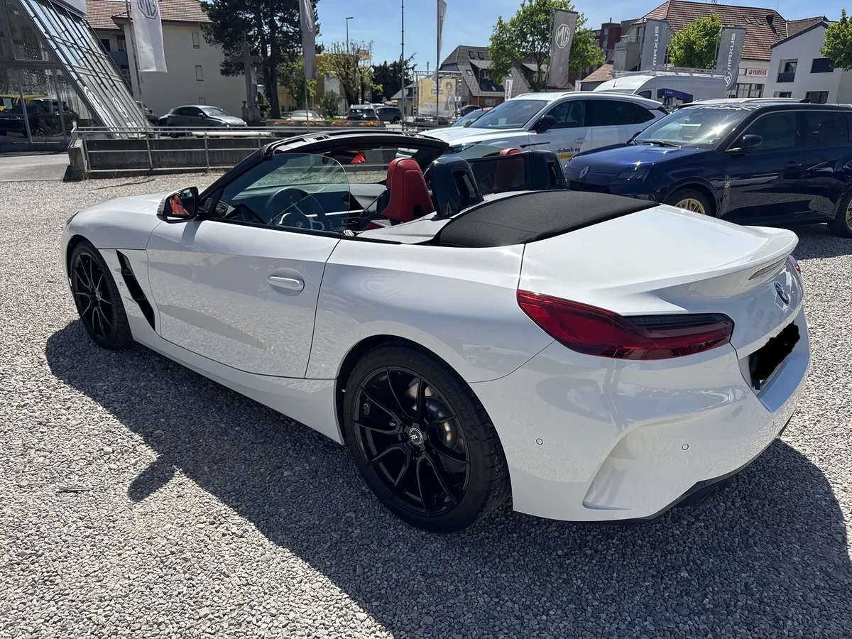 BMW Z4 sDrive20i — zdjęcie 2